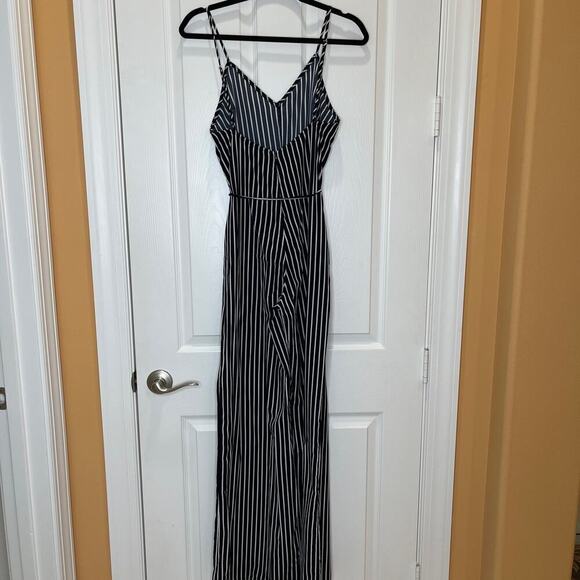 House of Harlow 1960 Black and White Striped Jumpsuit - Picture 5 of 16